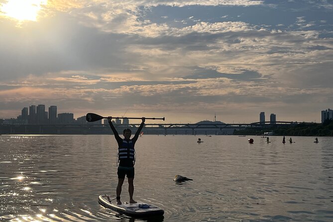 Stand Up Paddle Board (SUP) and Kayak Activities in Han River - What the two hours actually include