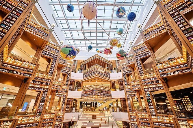 Suwon Hwaseong+Gwangmyeong Cave+Starfield Library from Seoul - Key points before you book