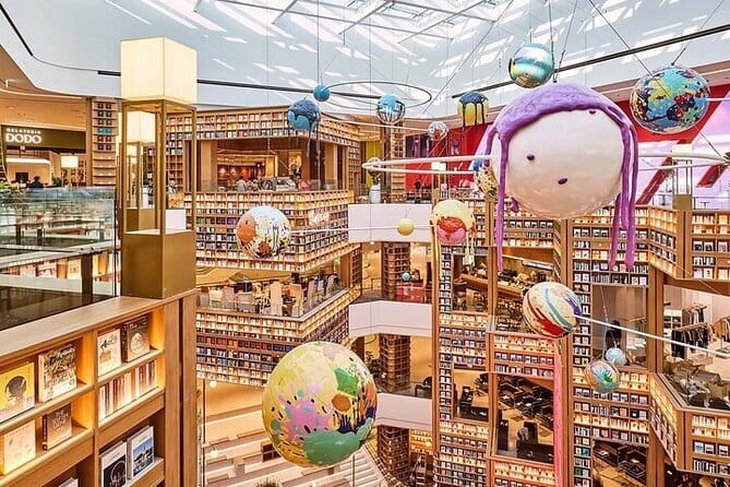 Suwon Hwaseong+Gwangmyeong Cave+Starfield Library from Seoul - Why this day trip works from Seoul