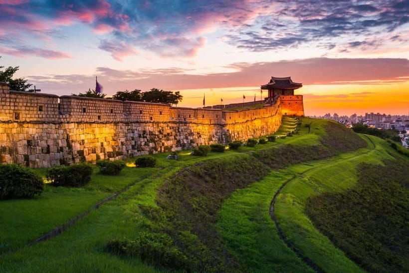 Suwon Hwaseong, Gwangmyeong Cave, & Starfield Library Trip - Starting at Suwon Hwaseong Fortress