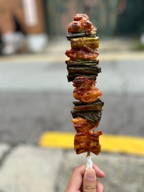 Taste hidden street food in Seoul with a 2.5h food tour - Why the small group matters