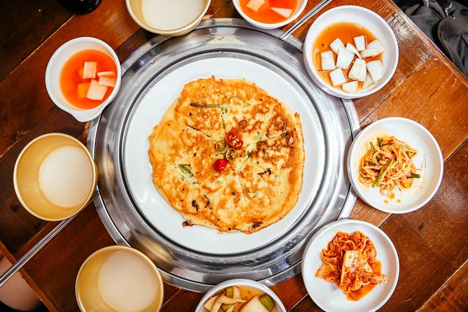 The Award-Winning PRIVATE Food Tour of Seoul: The 10 Tastings - Starting at Hoehyeon and Namdaemun Market