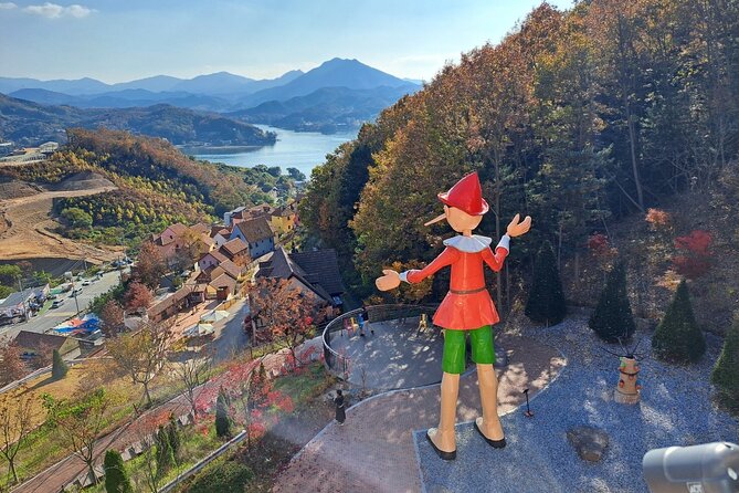 Trip to Nami Island with Petite France & Italian Village, Garden of Morning Calm - Italian Village Pinocchio and Da Vinci