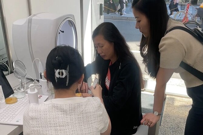 Ultimate K-beauty Experience: from Make up to Photoshoot - The 45-minute personal color consultation