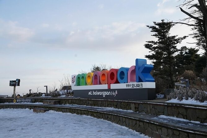 Yongpyong Ski Resort from Seoul with Optional Lesson and Packages - Starting in Seoul at 7:30 am